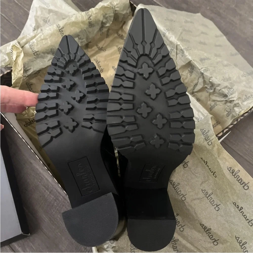 NIB Charles by Charles David Womens Dominate Pointed Toe Zip Ankle Black Boots - Picture 6 of 8